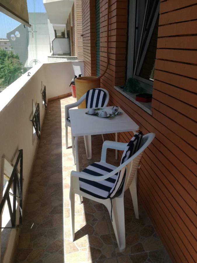 1964 Apartment Bari Luaran gambar